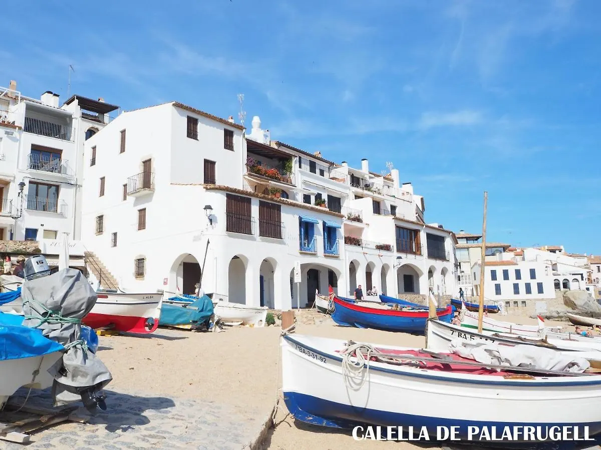 Apartment Apartament Amb Piscina I Aparcament - Baixos Amb Jardinet Calella De Palafrugell