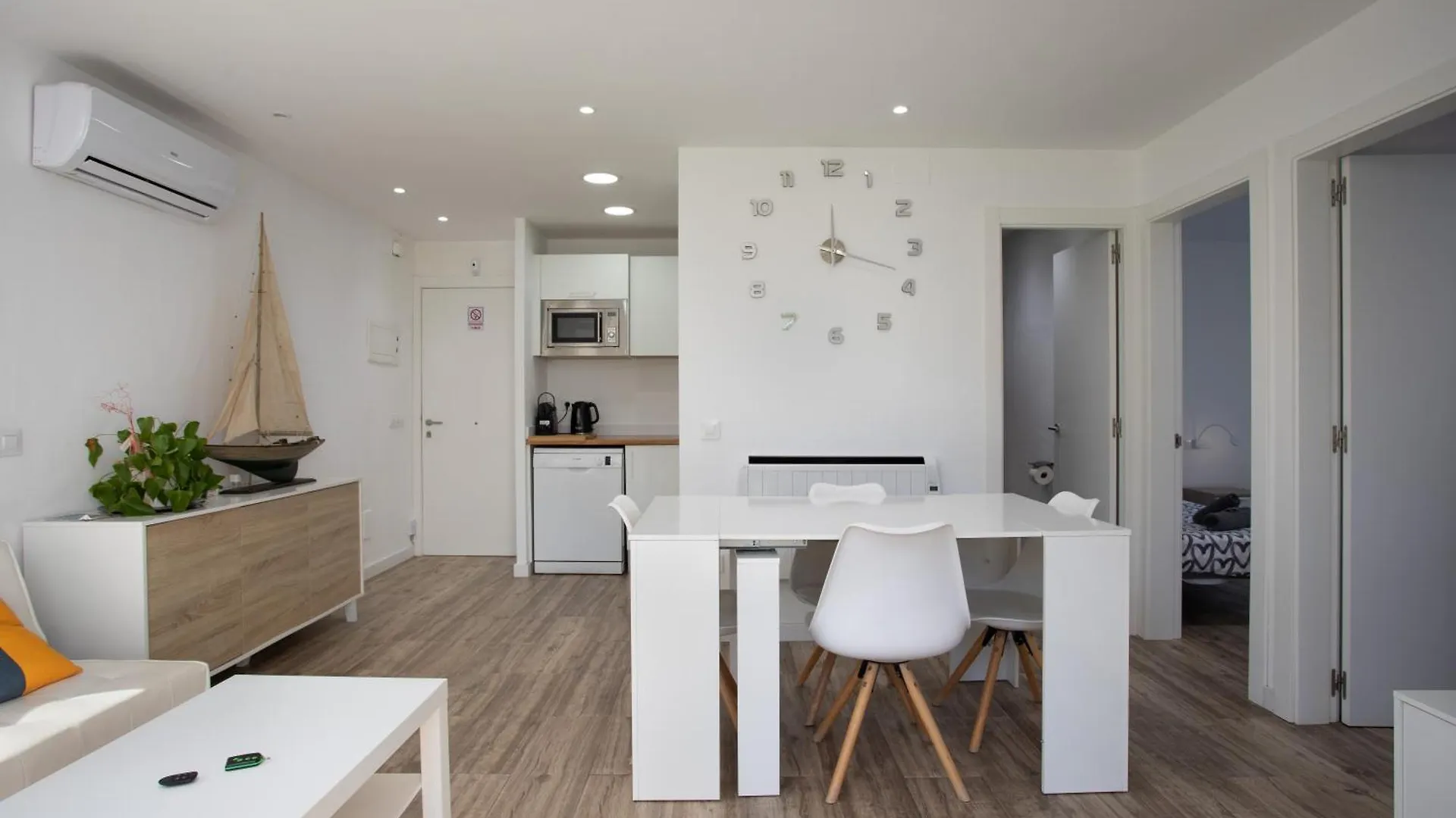 Apartament Amb Piscina I Aparcament - Baixos Amb Jardinet Calella De Palafrugell
